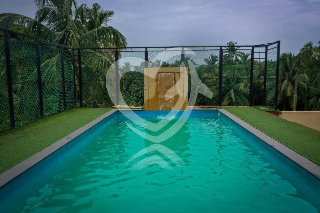 De Alcazar Calangute Hotel Exterior photo